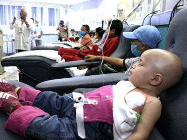 Van al hospital 70% de niños con cáncer avanzado